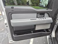 2013 Ford F150 Super Crew Cab XLT 4X2 **5.0L V8** De Bary - Image 10
