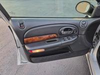 2001 Chrysler 300M Very Low Miles **Sharp and Clean** De Bary - Image 8