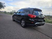 2019 Nissan Pathfinder SV AWD Centennial Co - Image 5