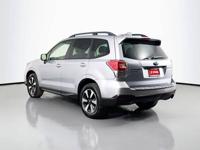 2018 Subaru Forester 2.5i Premium _Subaru_ _Forester_ _SUV_ - Image 4