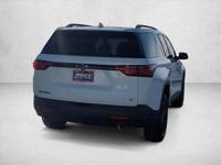 2023 Chevrolet Traverse LT Cloth Chevy SUV AUTONATION Call (386) 603-6783 for a personalized Video Walkaround - Image 4