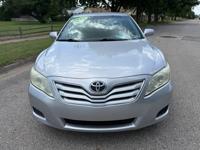 2011 Toyota Camry LE - Image 3