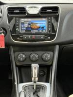 2014 Chrysler 200 Limited – Clean Title | Low Miles | V6 Power multnomah county - Image 8