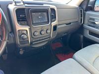 2014 Ram 1500 crew cab pasadena - Image 9