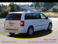 2016 Chrysler Town & Country Van 320 Lancaster Dr. SE Salem OR 503-77 OR-Salem - Image 5