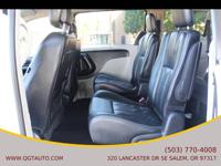 2016 Chrysler Town & Country Van 320 Lancaster Dr. SE Salem OR 503-77 OR-Salem - Image 9