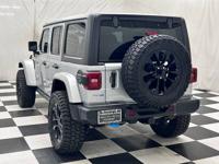 2023 Jeep Wrangler 4x4 4WD Electric Sahara 4xe SUV Est. payment OAC† - Image 6