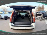 2018 Cadillac Escalade, Premium Luxury AWD AUTO HUB - Image 9