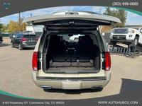2013 Cadillac Escalade, Platinum Edition AWD AUTO HUB - Image 8
