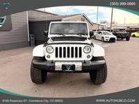 2016 Jeep Wrangler, Unlimited Sahara 4WD MANUAL, 6-SPD AUTO HUB - Image 4