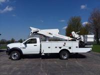 46' Altec AT41S 2017 Dodge Ram 5500 2 Man diesel bucket truck w/ jib - Image 4