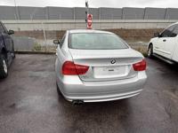 11 BMW 328 AWD CLEAN 136K AT AC GREAT ON GAS WHEAT RIDGE - Image 5