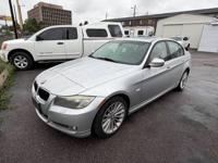 11 BMW 328 AWD CLEAN 136K AT AC GREAT ON GAS WHEAT RIDGE - Image 7