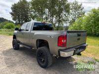 2007 Chevrolet Silverado 1500 LT Ext. Cab Short Bed 4WD Salem - Image 4