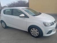 2019 Chevy Sonic HB