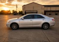 2010 Toyota Camry LE • CASH • TTL INCLUDED - Image 3