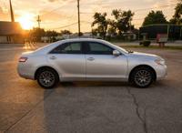 2010 Toyota Camry LE • CASH • TTL INCLUDED - Image 6