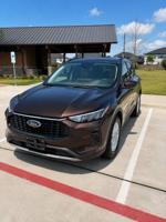 2023 Ford Escape Cypress - Image 10