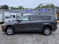 2021 Chrysler Voyager Braun Ability Rear Entry Mobility Wheelchair Van - Image 4