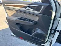 2021 Volkswagen Atlas 2.0T SE w/Technology east valley - Image 10