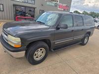 2003 Chevrolet Suburban 1500 LT 5.3l 4x CLEAN CARFAX!! 3RD ROW RUNS& - Image 3