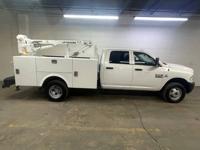 2018 RAM 3500 4X4 DIESEL 3200LB CRANE - Image 5