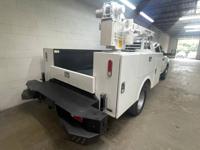 2018 RAM 3500 4X4 DIESEL 3200LB CRANE - Image 9