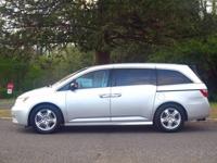 2012 Honda Odyssey Touring Elite 4dr Mini Van East Brunswick, NJ - Image 3