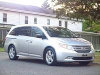 2012 Honda Odyssey Touring Elite 4dr Mini Van East Brunswick, NJ - Image 7