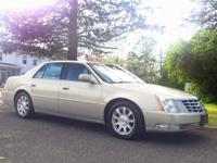 2009 Cadillac DTS Luxury 6 Passenger 4dr Sedan East Brunswick, NJ - Image 7