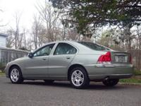 2008 Volvo S60 2.5T 4dr Sedan East Brunswick, NJ - Image 4