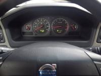 2008 Volvo S60 2.5T 4dr Sedan East Brunswick, NJ - Image 9