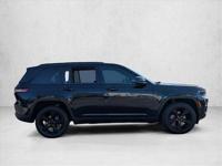 2024 Jeep Grand Cherokee Limited 4x4 4WD SUV AUTONATION Call (904) 637-7794 for more photos & confirm availability - Image 5