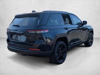 2024 Jeep Grand Cherokee Limited 4x4 4WD SUV AUTONATION Call (904) 637-7794 for more photos & confirm availability - Image 6