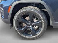 2024 Jeep Grand Cherokee Limited 4x4 4WD SUV AUTONATION Call (904) 637-7794 for more photos & confirm availability - Image 10