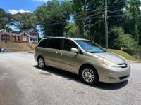 🔥 CLEAN TOYOTA SIENNA XLE 🔥 otp east - Image 8