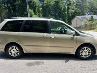 🔥 CLEAN TOYOTA SIENNA XLE 🔥 otp east - Image 10