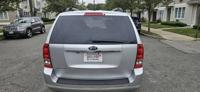 KIA SEDONA LX 1 OWNER FAMILY VAN LIKE NEW Staten Island - Image 5