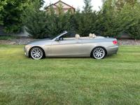 20098 BMW 328i Hard Top Convertible. *Cllean* Salem - Image 3