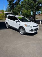 2013 Ford Escape SE Ecoboost 4WD Salem, OR - Image 2