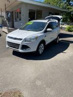 2013 Ford Escape SE Ecoboost 4WD Salem, OR - Image 4