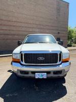 2000 Ford Excursion XLT 4x4 - Image 3