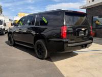 2019 CHEVROLET SUBURBAN LT > CALL NOW! (909)>587>21>24 EZ FINANCE!! Fontana - Image 4