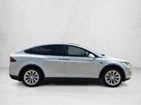 2020 Tesla Model X Long Range AWD All Wheel Drive SUV Electric AUTONAT Call (281) 672-8821 for more photos & confirm availability - Image 5