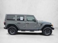 2022 Jeep Wrangler 4xe Unlimited Rubicon 4x4 4WD SUV Electric AUTONATI Call (708) 401-9586 for more photos and to confirm availabil - Image 5