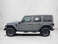 2022 Jeep Wrangler 4xe Unlimited Rubicon 4x4 4WD SUV Electric AUTONATI Call (708) 401-9586 for more photos and to confirm availabil - Image 9