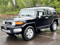 2007 Toyota FJ Cruiser *4x4*4WD* 6 Speed Manual Transmission * Treasure Auto Sales - Image 4