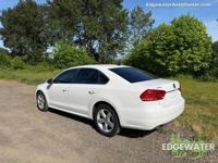 Passat 2.0L TDI SE AT Salem - Image 4