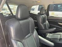 2021 Subaru Ascent Limited 7-Passenger - Image 8