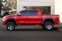 2007 Toyota Tundra Limited Crew Max 4WD LIFTED WHEELS/TIRES DOWN ON APPROVED CREDIT! - Image 4